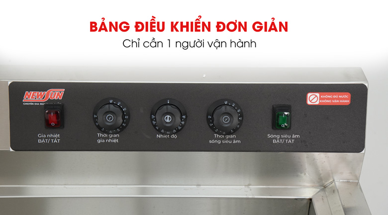 Bảng điều khiển đầy đủ chức năng, vận hành đơn giản 