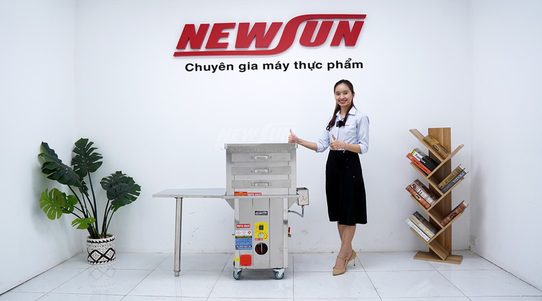 Hình ảnh máy tráng bánh cuốn thực tế