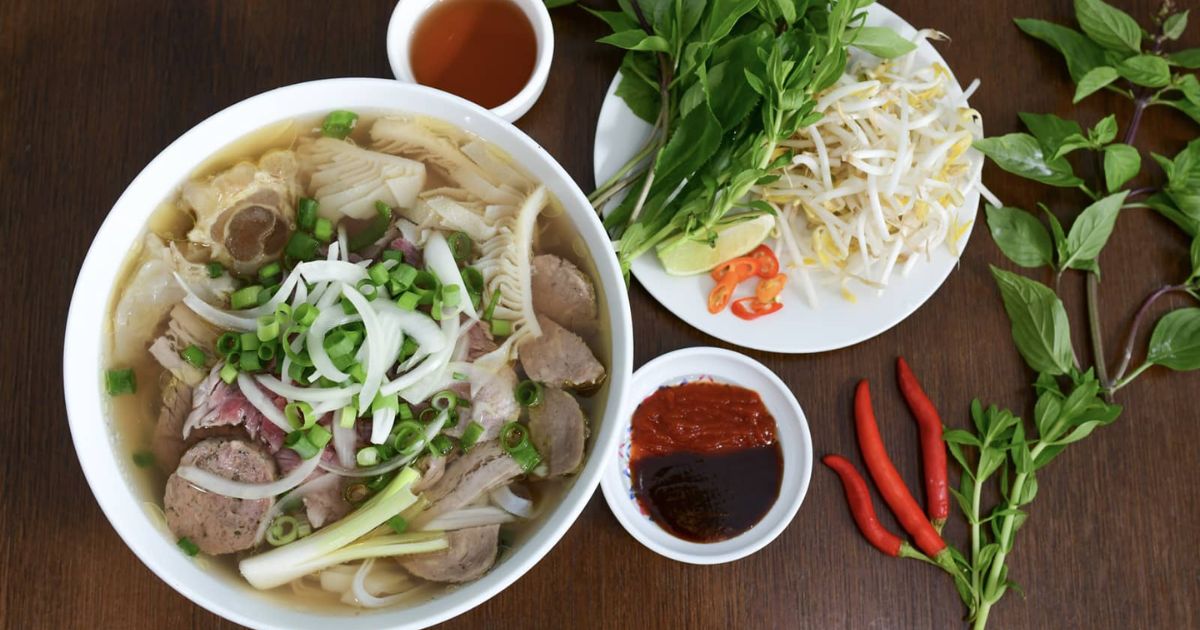 Phở Phú Hương – Hương vị phở truyền thống, địa chỉ thưởng thức quen thuộc