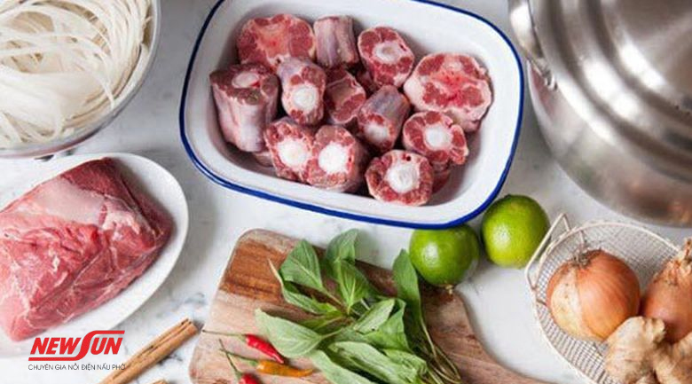 So sánh phở miền Bắc và miền Nam có gì khác nhau không? phở miền bắc và miền nam có gì khác nhau nguyên liệu