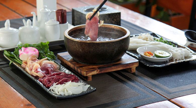 Gợi ý TOP 10 quán phở ngon ở Bắc Ninh được yêu thích quán phở ngon ở Bắc Ninh bát đá