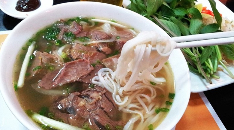 quán phở ngon ở Quảng Ninh