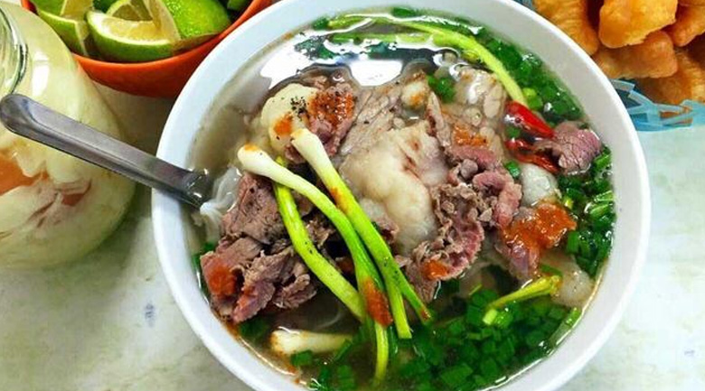 quán phở ngon ở Quảng Ninh, phở Sướng