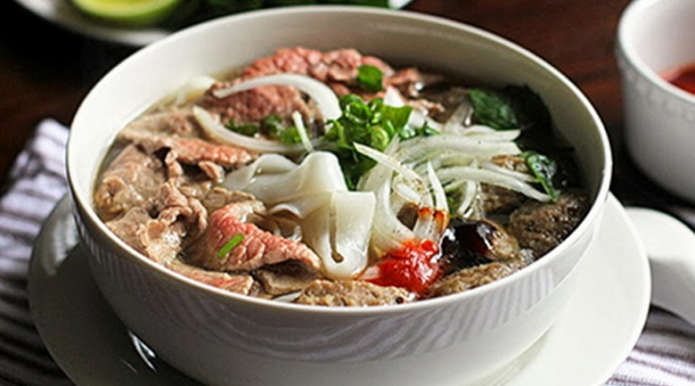 quán phở ngon ở hà nam, sáng sớm