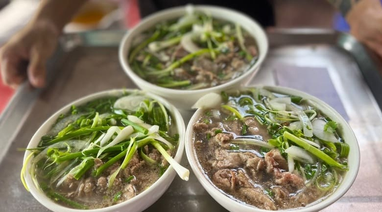 quán phở ngon ở hà nam, bò tái lăn