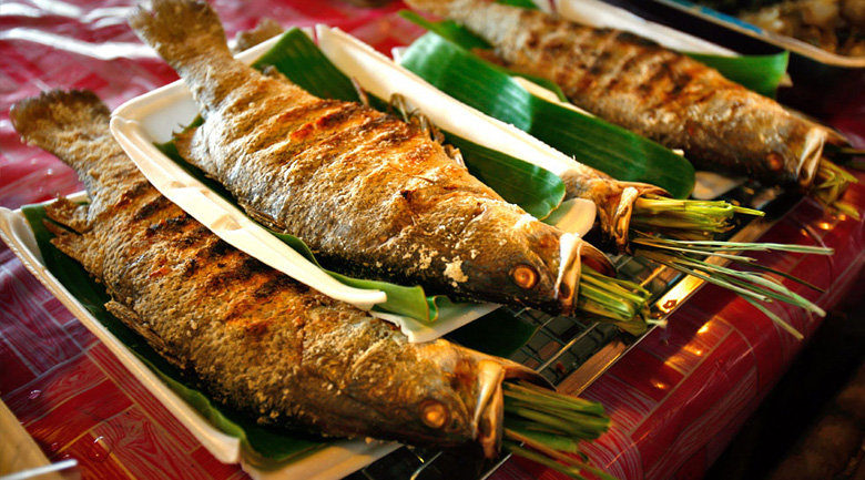 Quán phở ngon ở Hòa Bình, cá suối nướng