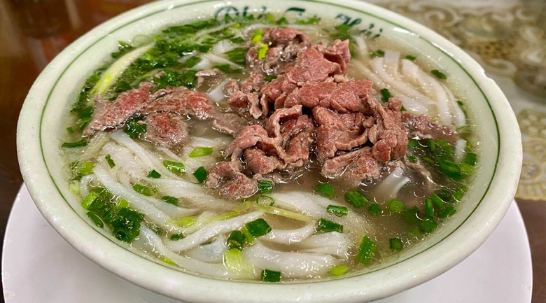 Quán phở ngon ở Hưng Yên- Phở Bán Cầu