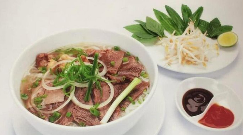 Review TOP 5 quán phở ngon ở Quảng Bình được yêu thích quán phở ngon ở quảng bình bà hảo