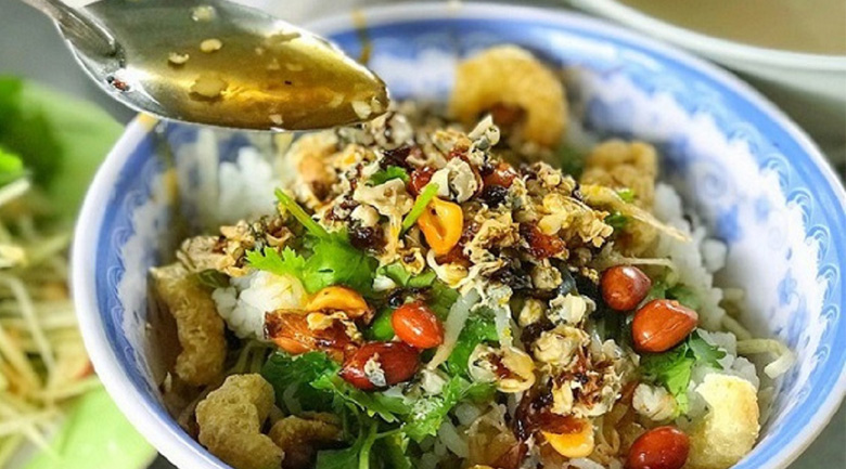 Quán phở ngon ở Quảng Trị, bún hến