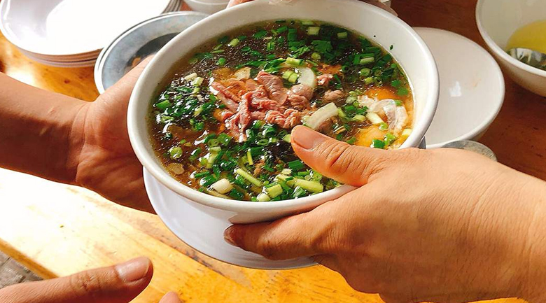 Lưu ngay TOP 5 quán phở ngon ở Đắk Lắk được yêu thích nhất quán phở ngon ở Đắk Lắk Cô Cúc