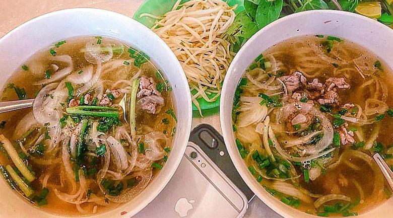 Lưu ngay TOP 5 quán phở ngon ở Đắk Lắk được yêu thích nhất quán phở ngon ở Đắk Lắk Phú Vương