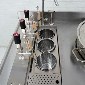 Bếp trụng mì phở tự động 3 giỏ kèm nồi nước dùng và khay gia vị NS-DB-3-503 bep trung mi pho nang ha 3 gio tich hop noi nuoc dung va khay gia vi ns db 3 503 ava7